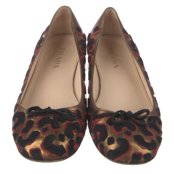 Prada Leopard Print Flats 37.5 - Picture 1 of 8